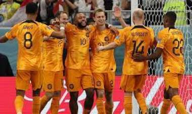 Países Bajos le ganó a Qatar y se clasificó a octavos como primero en el Mundial