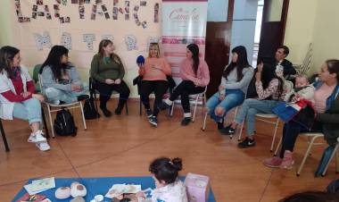 TALLER DE LACTANCIA Y CRIANZA 
