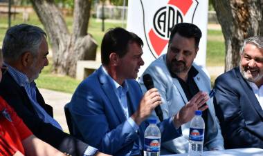 "MAGDALENA RIVER PLATE": SE OFICIALIZÓ EL CONVENIO PARA QUE EL VOLEY FEMENINO DE PRIMERA JUEGUE EN NUESTRA CIUDAD