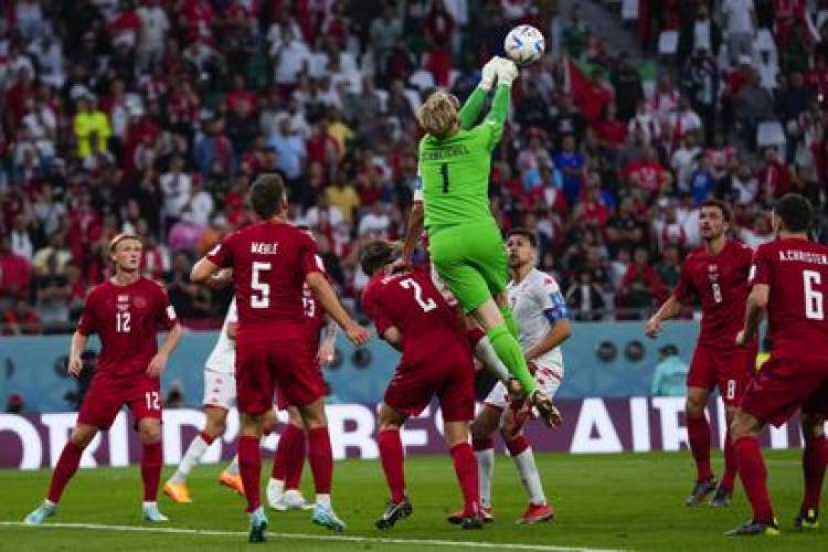 Dinamarca y Túnez empataron en el debut del Mundial de Qatar 2022
