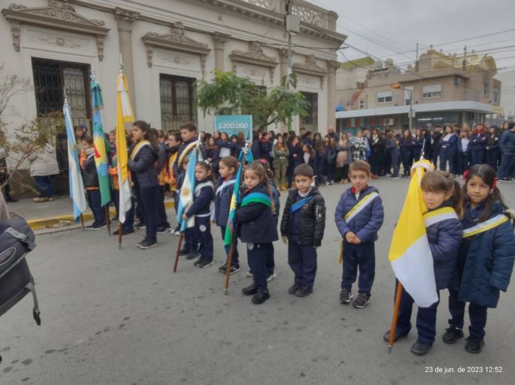 100 AÑOS DE LA ESCUELA SAGRADA FAMILIA