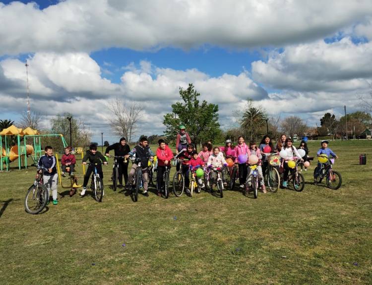 BICICLETEADA PRIMAVERAL EN VIEYTES 